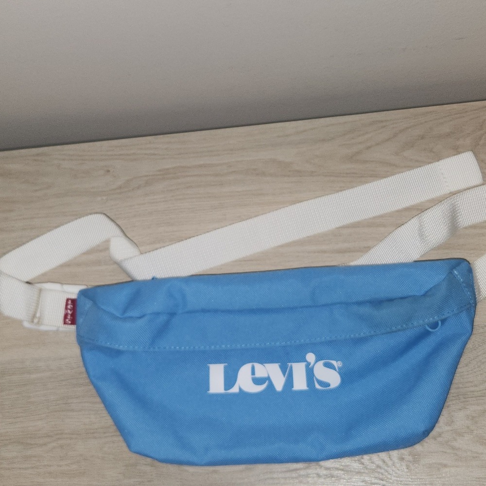 Levi's Blue Fanny Pack Belt Bag Travel Crossbody Festival‎ Purse